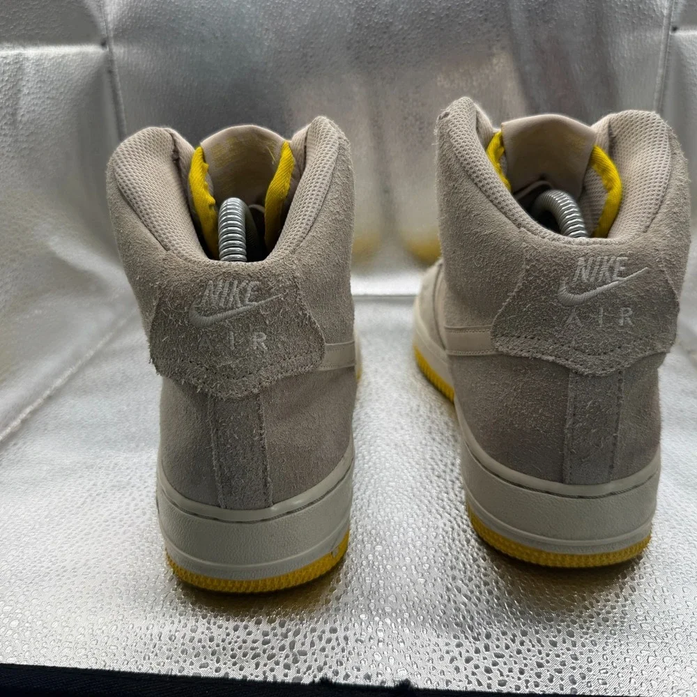 Size 7Y Nike Air Force 1 High Desert Sand Varsity Maize Kids Sneakers 653998-011